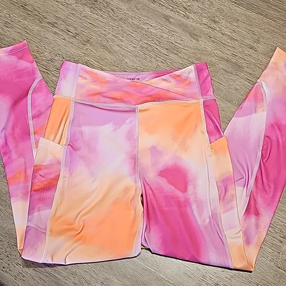 Adore Me Lotus Crossover High Rise 7/8 Leggings size Small - Picture 7 of 9